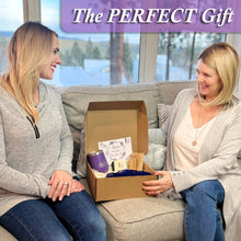 Load image into Gallery viewer, Amazon product image with live models in a lifestyle setting